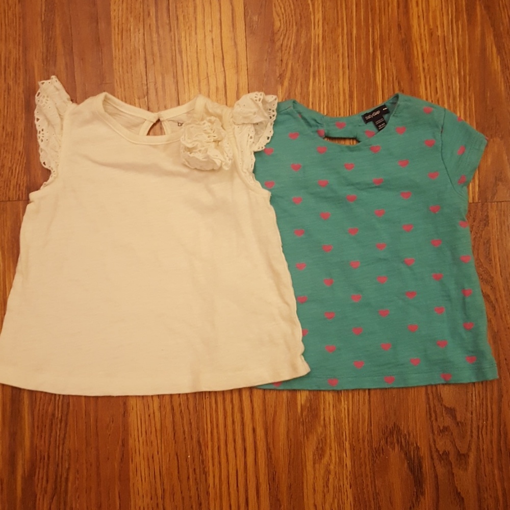 Baby Gap Lot of 2 Short Sleeve Tops